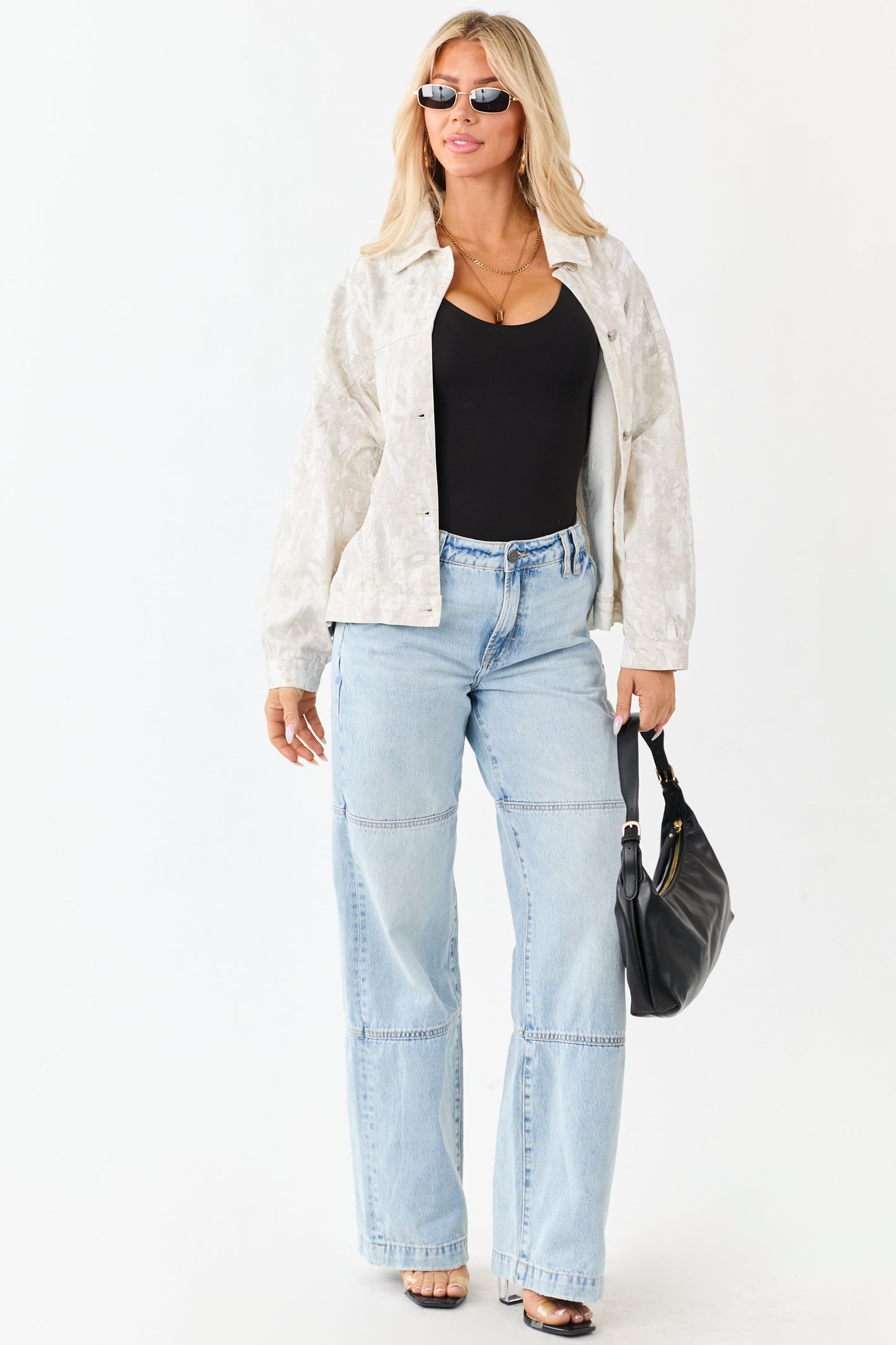 Hidden Light Wash High Rise Relaxed Straight Jeans