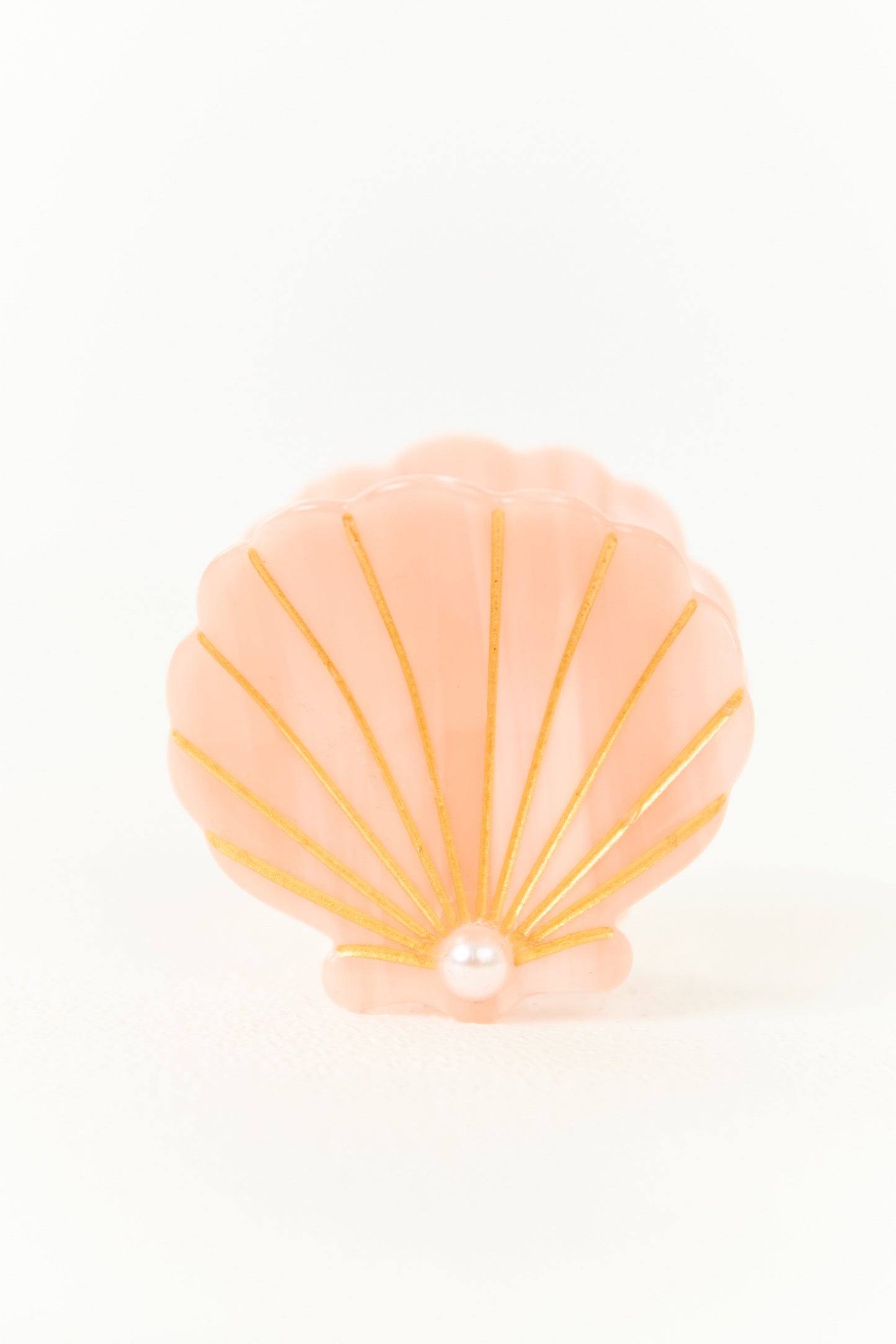 Light Coral Pearl Detail Seashell Claw Hair Clip