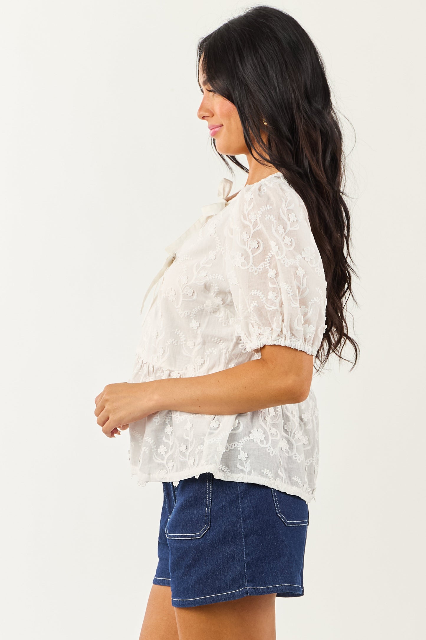 Off White Textured Floral Short Sleeve Peplum Blouse