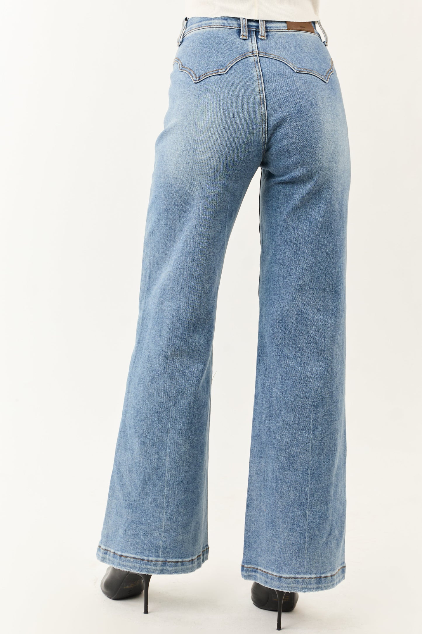 Saige Medium Tummy Control Double Pocket Wide Jeans