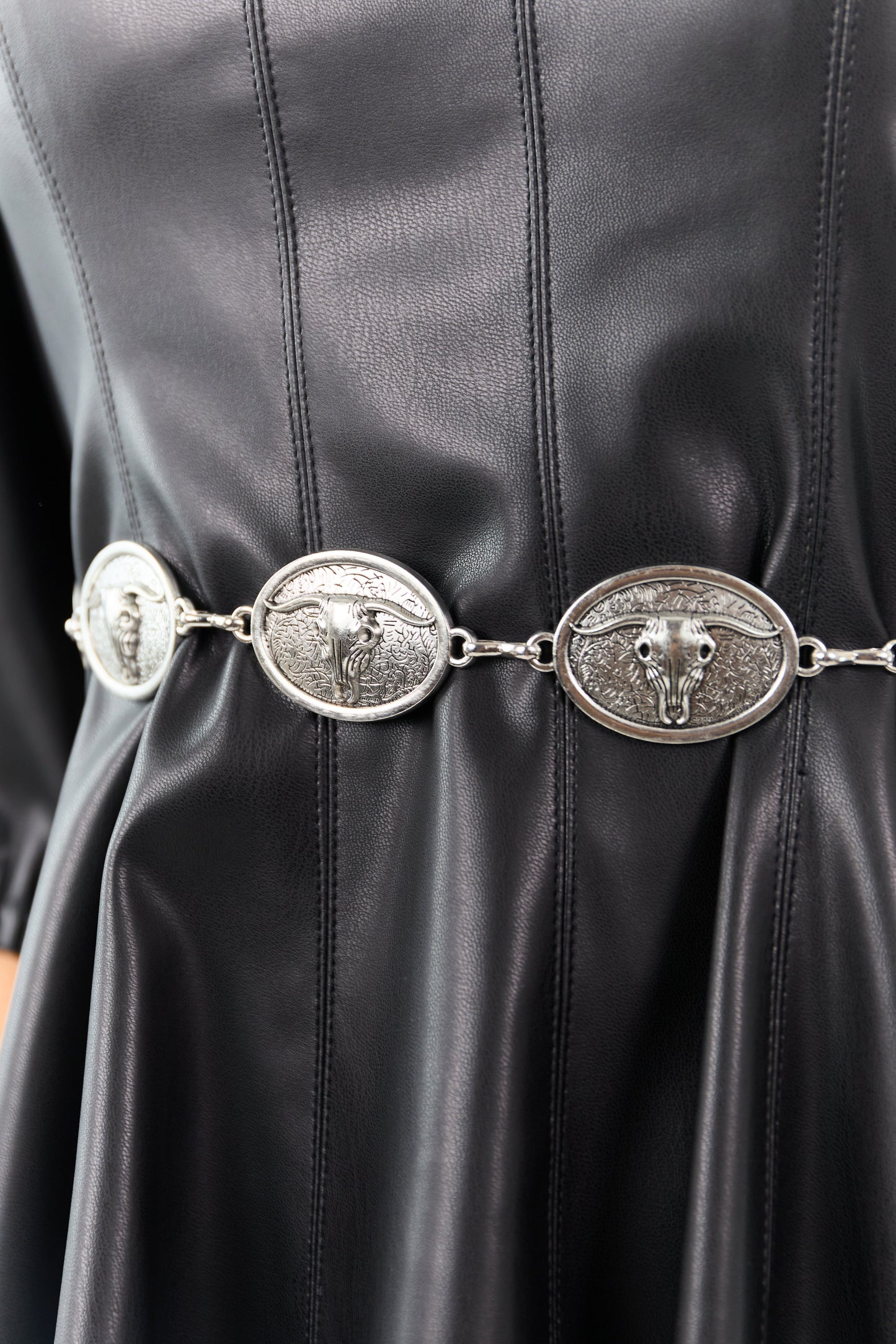 Silver Longhorn Skull Concho Disc Chain Belt