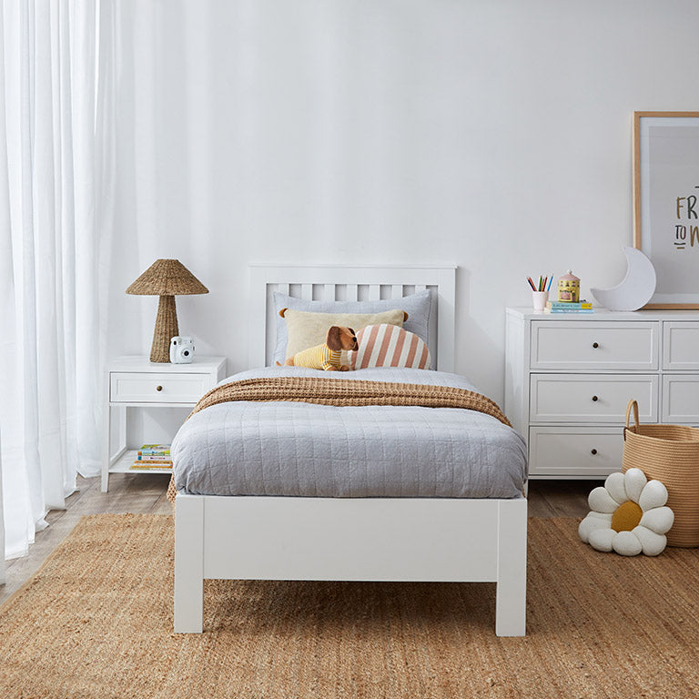 Hamptons Double Bed - White