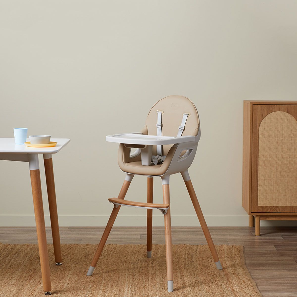 Aiden Highchair - Latte